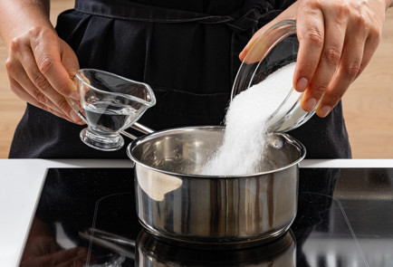 Фото шага рецепта Петушок на палочке 189922 шаг 3  