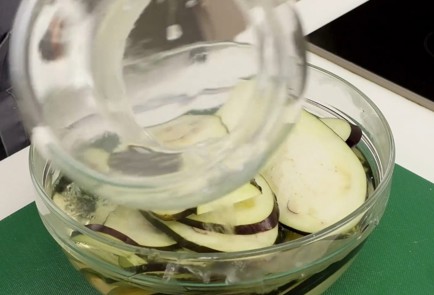 Фото шага рецепта Рулетики из баклажанов пхали бадриджани 125341 шаг 3  