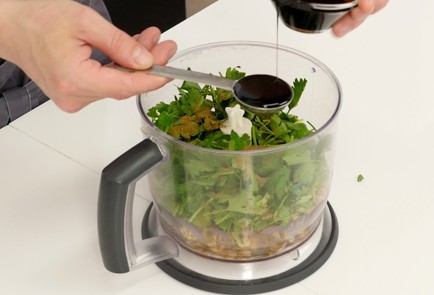 Фото шага рецепта Рулетики из баклажанов пхали бадриджани 125341 шаг 4  