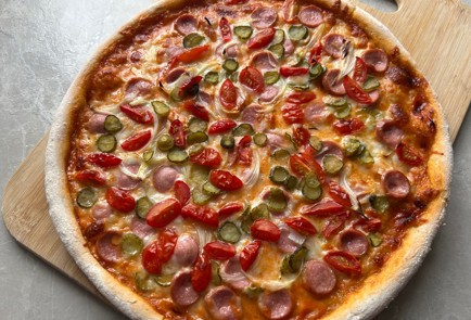 Фото шага рецепта Пицца подомашнему на дрожжевом тесте 189380 шаг 10  