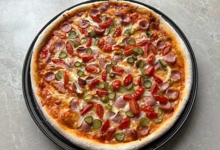 Фото шага рецепта Пицца подомашнему на дрожжевом тесте 189380 шаг 8  