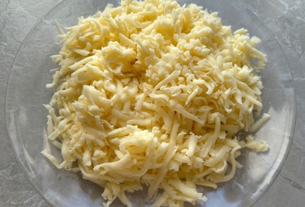 Фото шага рецепта Пицца с сосисками 174266 шаг 11