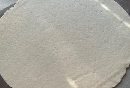 Фото шага рецепта Пицца с сосисками 174266 шаг 7