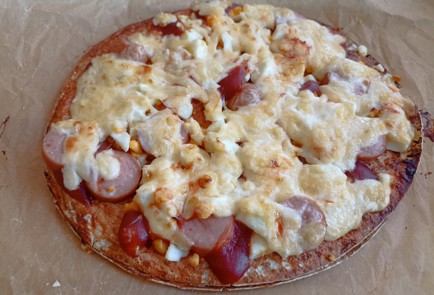 Фото шага рецепта Быстрая пицца студенческая из лаваша в микроволновке 191461 шаг 10