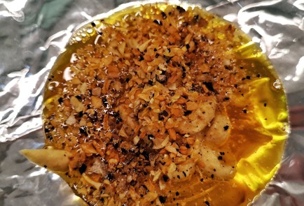 Фото шага рецепта Пикантная грудка индейки запеченная в фольге 152858 шаг 3  