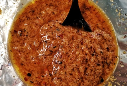 Фото шага рецепта Пикантная грудка индейки запеченная в фольге 152858 шаг 7  