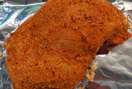 Фото шага рецепта Пикантная грудка индейки запеченная в фольге 152858 шаг 8  