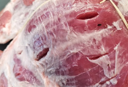 Фото шага рецепта Пикантная свиная шейка запеченная в рукаве 151287 шаг 14  