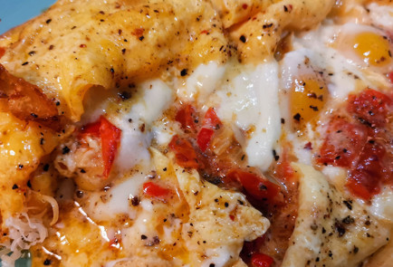 Фото шага рецепта Пикантный скрэмбл с помидорами и сыром 151509 шаг 27