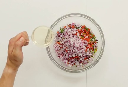 Фото шага рецепта Мексиканская сальса пикодегальо 93284 шаг 8  