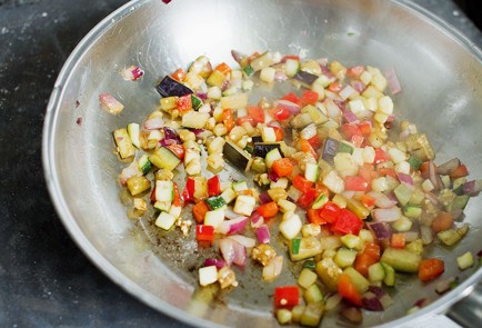 Фото шага рецепта Пирог из ризотто с куриной грудкой 30396 шаг 1  