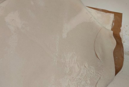 Фото шага рецепта Пирог из слоеного теста с курицей и картофелем 188916 шаг 16  