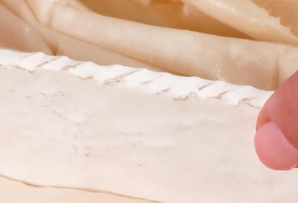 Фото шага рецепта Пирог из теста фило с сыром бри 173701 шаг 6  