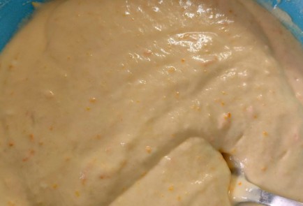 Фото шага рецепта Пирог на кефире с мандаринами и цукатами 188230 шаг 13