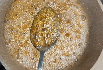 Фото шага рецепта Пирогперевертыш со сливами 190472 шаг 11  