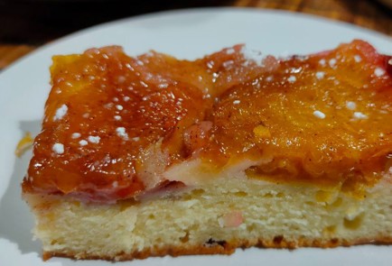 Фото шага рецепта Пирогперевертыш со сливами 190472 шаг 21  