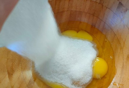 Фото шага рецепта Пирогперевертыш со сливами 190472 шаг 3  