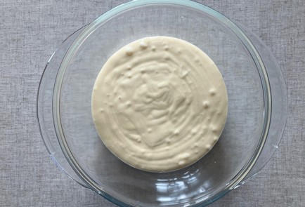 Фото шага рецепта Пирог с ананасами на рисовой муке 176110 шаг 3  