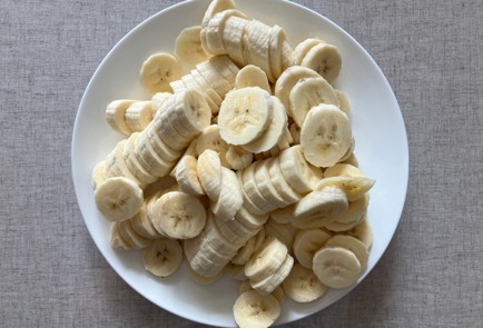 Фото шага рецепта Пирог с ананасами на рисовой муке 176110 шаг 6  