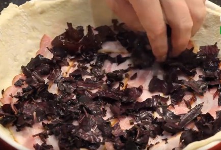 Фото шага рецепта Пирог с беконом и моцареллой 36460 шаг 3  