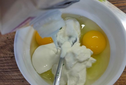 Фото шага рецепта Пирог с брокколи и шпинатом 176355 шаг 16  