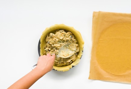 Фото шага рецепта Пирог с грибами 151270 шаг 13  