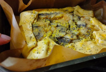 Фото шага рецепта Пирог с грушами и маком 175486 шаг 12  