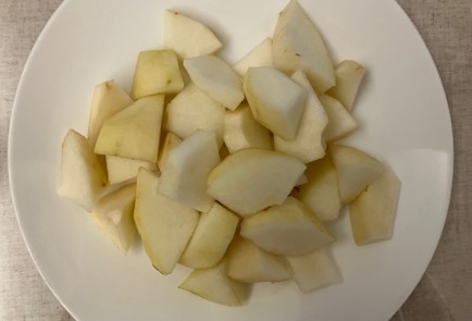 Фото шага рецепта Пирог с кабачком и грушей 189992 шаг 4  