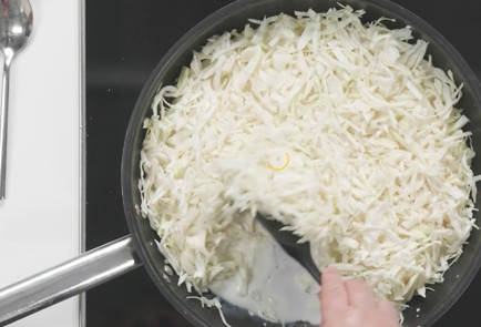 Фото шага рецепта Пирог с капустой 174437 шаг 10  