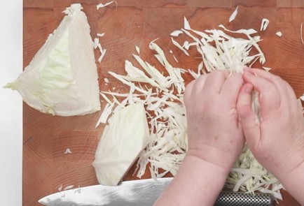 Фото шага рецепта Пирог с капустой 174437 шаг 8  