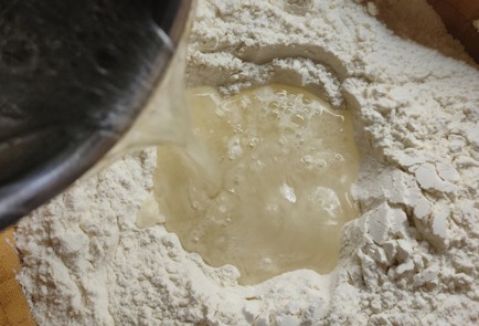 Фото шага рецепта Пирог с картофелем и фетой 191557 шаг 8  