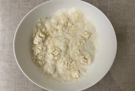 Фото шага рецепта Пирог с киви и персиками 176163 шаг 3  