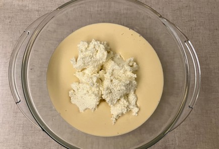 Фото шага рецепта Пирог с киви и персиками 176163 шаг 5  