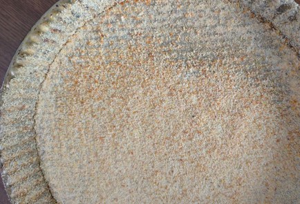 Фото шага рецепта Пирог с клубникой и ежевикой 186527 шаг 6  