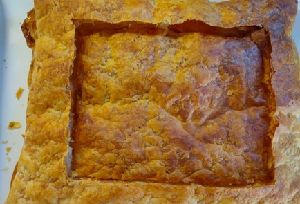 Фото шага рецепта Пирог с клубникой и сливками 176365 шаг 12  