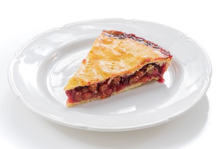 Фото шага рецепта Пирог с клюквой изюмом и апельсиновой цедрой 174648 шаг 12  