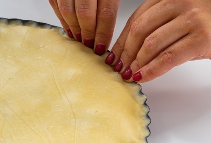 Фото шага рецепта Пирог с клюквой изюмом и апельсиновой цедрой 174648 шаг 9  