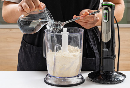 Фото шага рецепта Пирог с консервированной рыбой и капустой 190261 шаг 11  