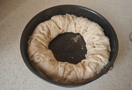 Фото шага рецепта Пирог с консервированным тунцом 186495 шаг 16  