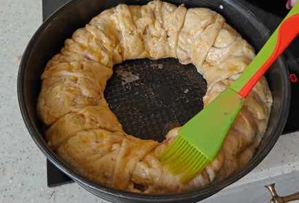 Фото шага рецепта Пирог с консервированным тунцом 186495 шаг 17  