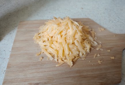 Фото шага рецепта Пирог с консервированным тунцом 186495 шаг 9  