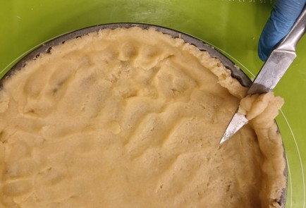 Фото шага рецепта Пирог с красной смородиной 190972 шаг 15  