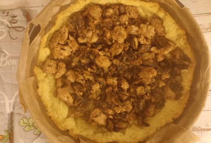 Фото шага рецепта Пирог с курицей и грибами в духовке 191251 шаг 23  