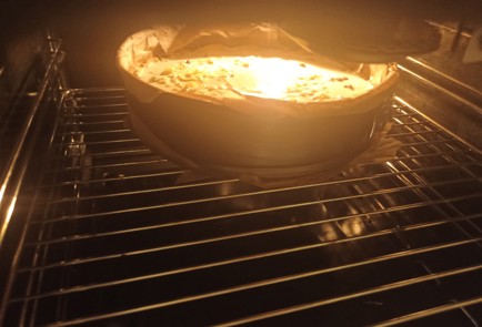 Фото шага рецепта Пирог с курицей и грибами в духовке 191251 шаг 25  