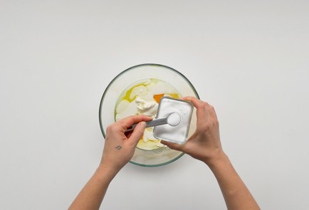 Фото шага рецепта Пирог с луком и яйцом 151480 шаг 5  