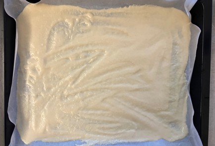 Фото шага рецепта Пирог с манго и бананами 176351 шаг 6  