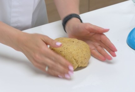 Фото шага рецепта Пирог с нектаринами 151134 шаг 4  