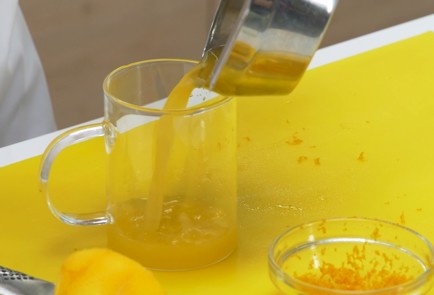 Фото шага рецепта Пирог с нектаринами 151134 шаг 6  