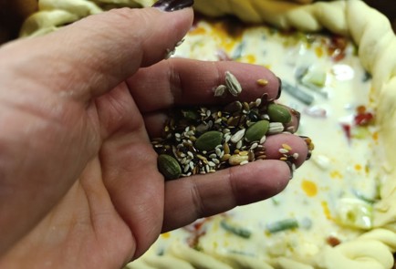 Фото шага рецепта Пирог из слоеного теста 190579 шаг 19  