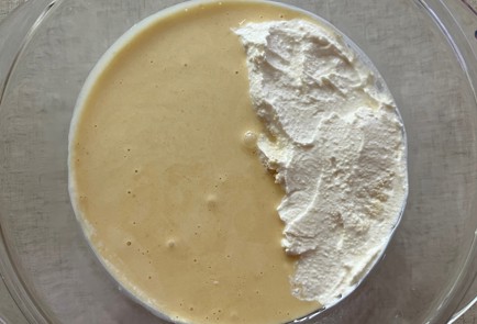 Фото шага рецепта Пирог с папайей киви и бананами 176368 шаг 7  